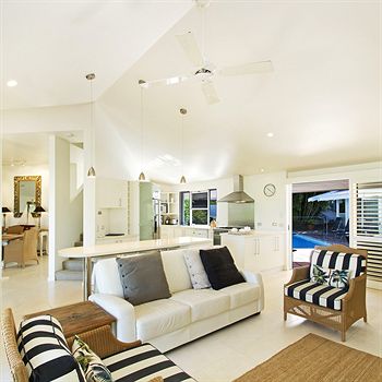 43 Cooran Court - Accommodation Noosa 10