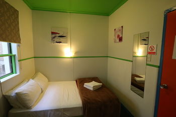 Central Perk Lodge - Accommodation Noosa 13