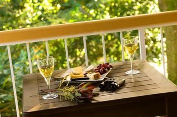 Clouds Of Montville - Accommodation Noosa 26
