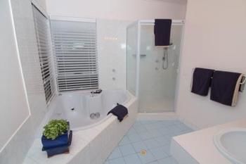 Clouds Of Montville - Accommodation Noosa 36