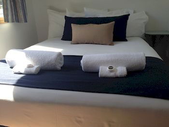 Two Shores Holiday Village - Accommodation Noosa 10