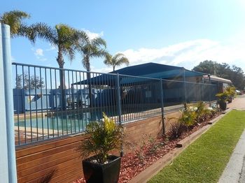 Two Shores Holiday Village - Accommodation Noosa 23