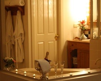 Strathearn Park Lodge - Accommodation Noosa 6