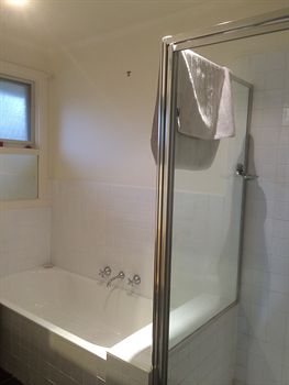 Australian Home Away Doncaster Elgar 2 - Accommodation Noosa 0