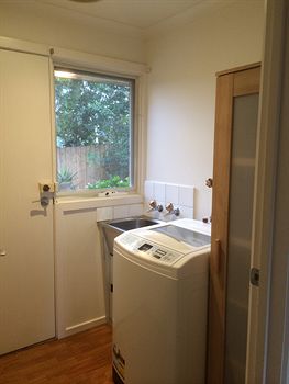 Australian Home Away Doncaster Elgar 2 - Accommodation Noosa 5