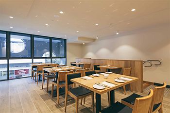 Brady Hotels - Accommodation Noosa 5