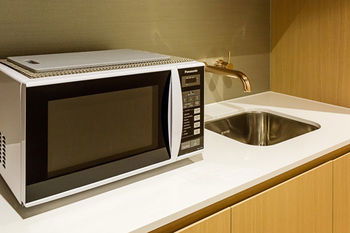 Brady Hotels - Accommodation Noosa 10