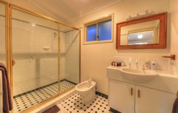 The Falls Montville - Accommodation Noosa 16