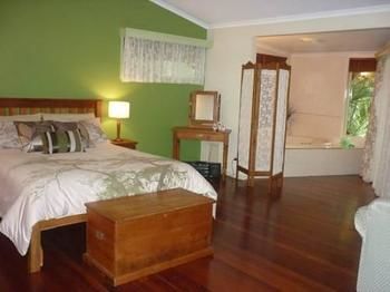 The Falls Montville - Accommodation Noosa 21