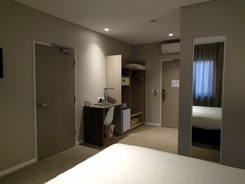 Ibis Styles The Entrance - Accommodation Noosa 28