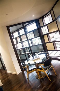 AKOM Prahran - Accommodation Noosa 0
