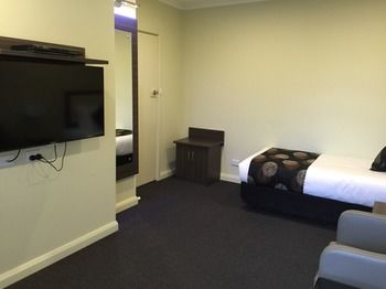 Park Squire Motor Inn And Serviced Apartments - Accommodation Noosa 9