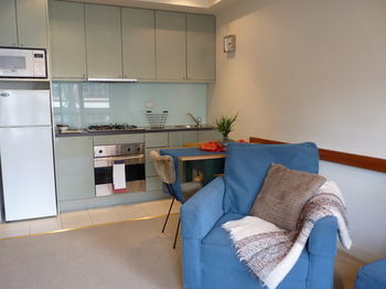 Australian Home Away @ Market Square Melbourne - Accommodation Noosa 7