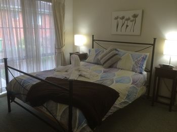 Australian Home Away Ringwood @ Bardia - Accommodation Noosa 9