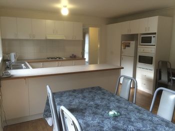 Australian Home Away Ringwood @ Bardia - Accommodation Noosa 14