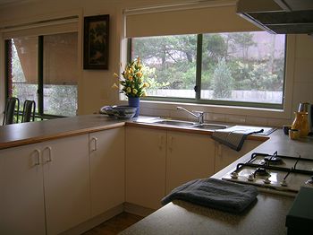 Australian Home Away Ringwood @ Bardia - Accommodation Noosa 25