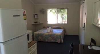 El Lago Waters Tourist Park - Accommodation Noosa 4