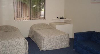 El Lago Waters Tourist Park - Accommodation Noosa 5