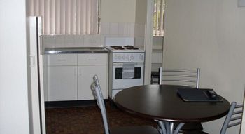 El Lago Waters Tourist Park - Accommodation Noosa 9