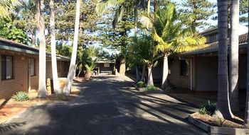 El Lago Waters Tourist Park - Accommodation Noosa 16