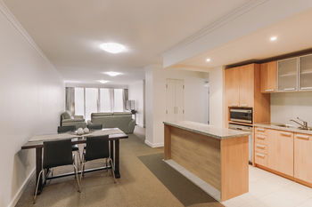 Newcastle Central Plaza - Accommodation Noosa 16