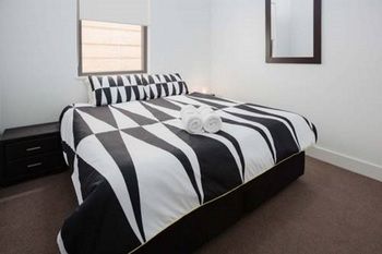 The Star Apartments - Accommodation Noosa 12