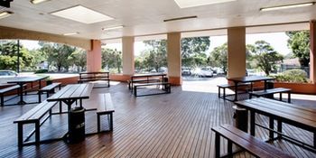 Golfview Hotel - Accommodation Noosa 18
