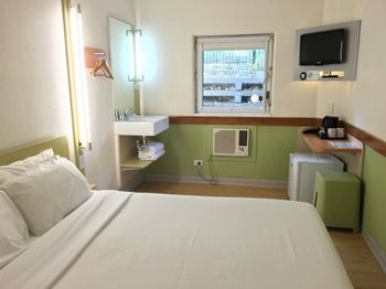Ibis Budget Campbelltown - Accommodation Noosa 10