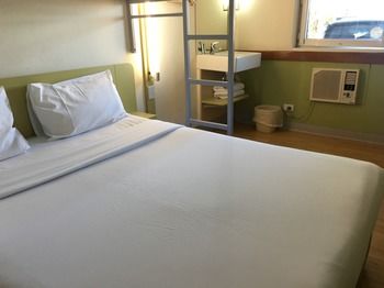 Ibis Budget Campbelltown - Accommodation Noosa 12