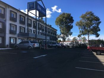 Ibis Budget Campbelltown - Accommodation Noosa 13