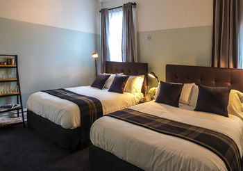Hotel Harry, An Ascend Hotel Collection Member - Accommodation Noosa 7