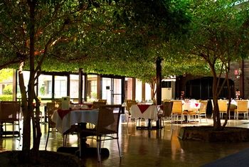 Airport Motel Sir Francis Drake - Accommodation Noosa 5