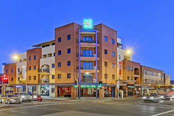 Quality Suites Boulevard On Beaumont - Accommodation Noosa 0