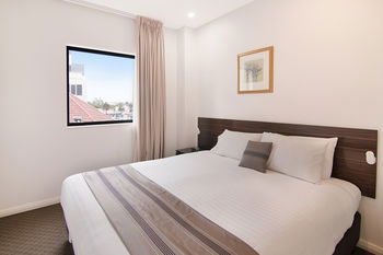 Quality Suites Boulevard On Beaumont - Accommodation Noosa 9