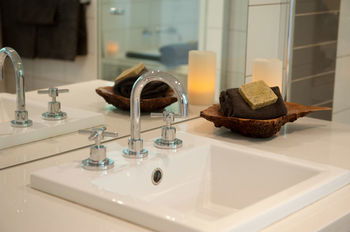 Mountain Element Retreats - Accommodation Noosa 1