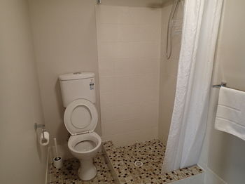 Dungowan Waterfront Apartments - Accommodation Noosa 2