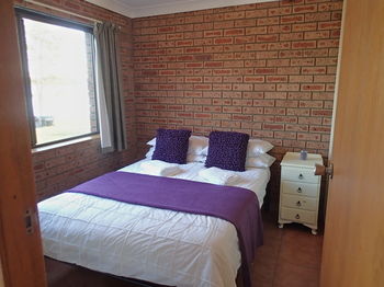 Dungowan Waterfront Apartments - Accommodation Noosa 16