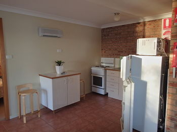 Dungowan Waterfront Apartments - Accommodation Noosa 18