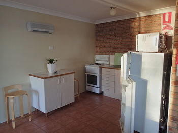 Dungowan Waterfront Apartments - Accommodation Noosa 22