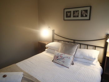 Dungowan Waterfront Apartments - Accommodation Noosa 57