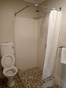 Dungowan Waterfront Apartments - Accommodation Noosa 203
