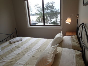 Dungowan Waterfront Apartments - Accommodation Noosa 206