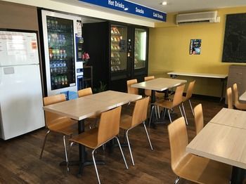Ibis Budget Gosford - Accommodation Noosa 0