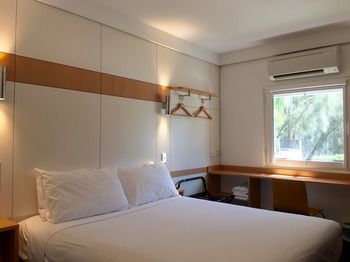 Ibis Budget Gosford - Accommodation Noosa 18