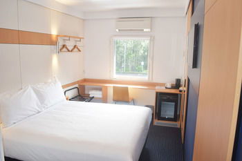 Ibis Budget Gosford - Accommodation Noosa 25