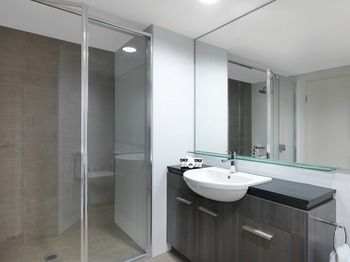 Adina Apartment Hotel Sydney Airport - Accommodation Noosa 12