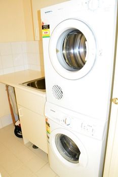 Southbank Apartments - 28 Southgate - Accommodation Noosa 24