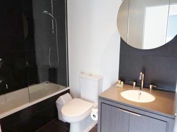 Southbank Apartments - Wrap - Accommodation Noosa 5