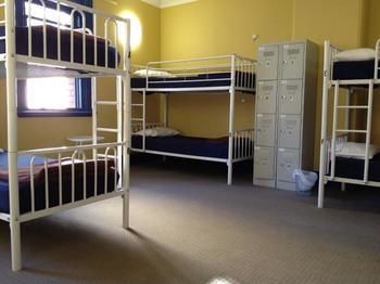 Central Perk Backpackers - Hostel - Accommodation Noosa 9