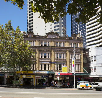 The George Street Hotel - Hostel - Accommodation Noosa 2